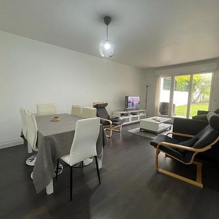 Noisy-Le-Grand Centre : Proche Disneyland Et Paris Apartment Ngoại thất bức ảnh